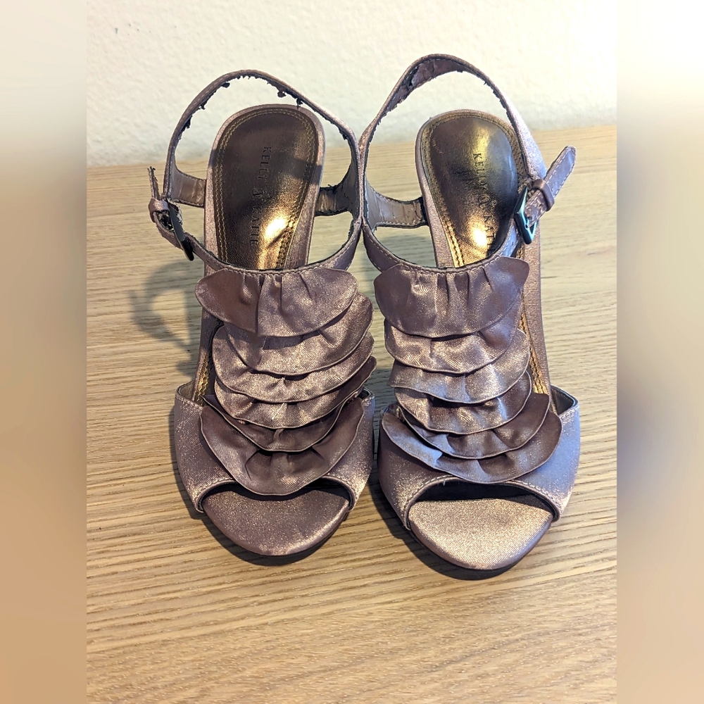 Kelly & Katie Women's Champagne Heels (7)